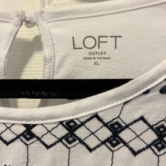 Cute summer top, XL - Picture 2 of 4